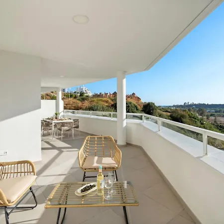 شقة Sea View In - Oceana Gardens - 3 Bedrooms إِستيبونا